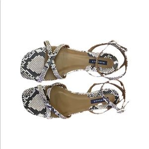 Margaux Flat Sandals Size 8.5 /38.5